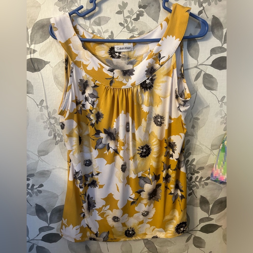 NWOT Calvin Klein blouse size Large